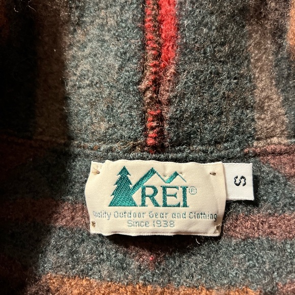 Vintage REI Wool Vest - Picture 10 of 16